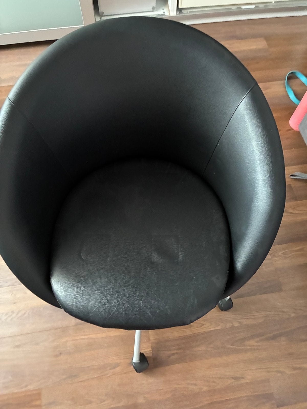 IKEA SKRUVSTA Bureaustoel - Zwart, Ophalen, Kunststof, Gebruikt, Zwart