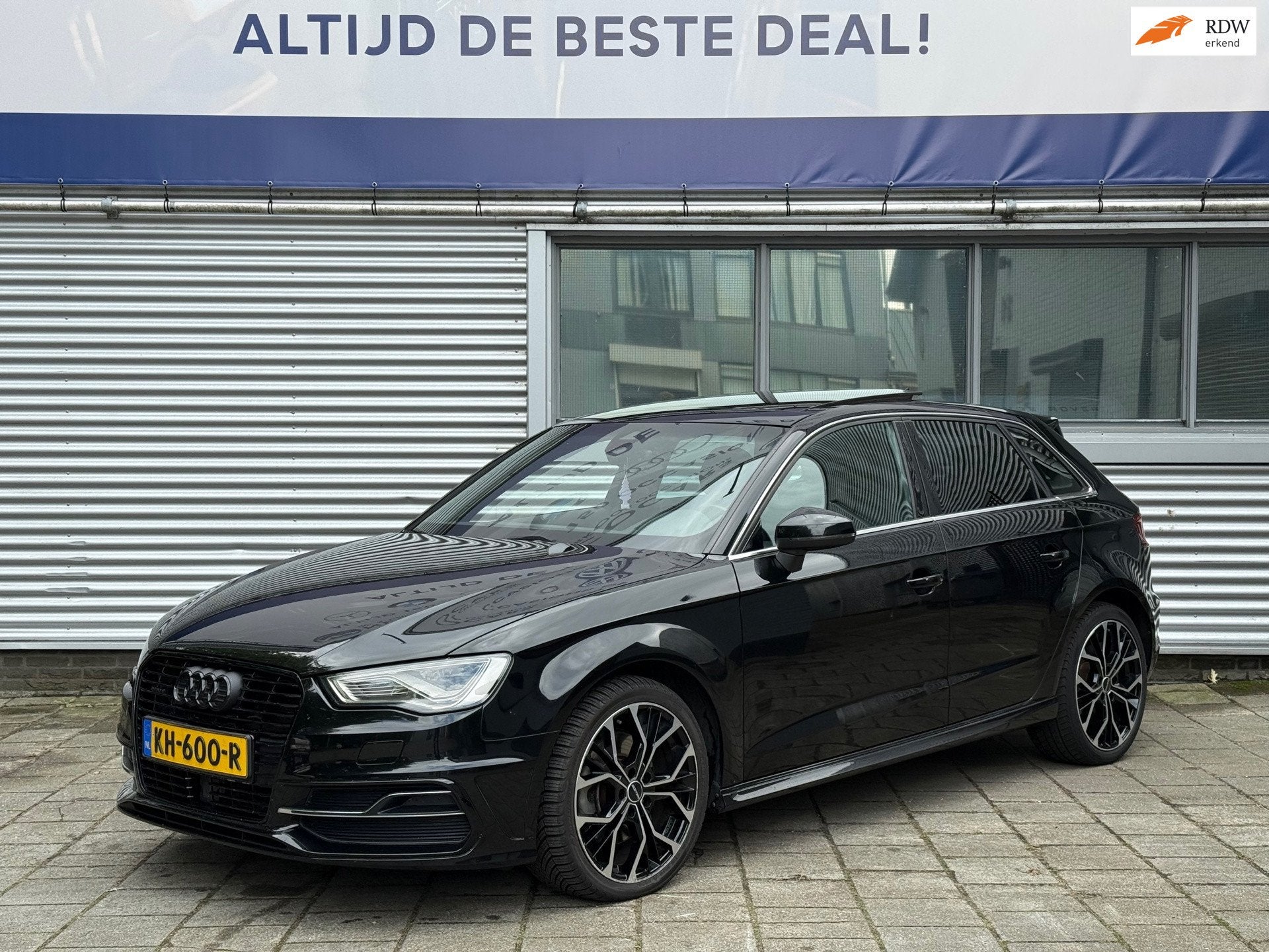Audi A3 Sportback 1.4 e-tron PHEV Ambition Pro Line plus l 9, 8 kWh, Gebruikt, 4 cilinders, 150 pk