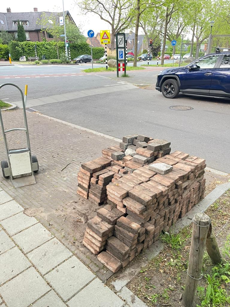 Gratis tegels, Ophalen, Gebruikt, 5 tot 10 m², Beton