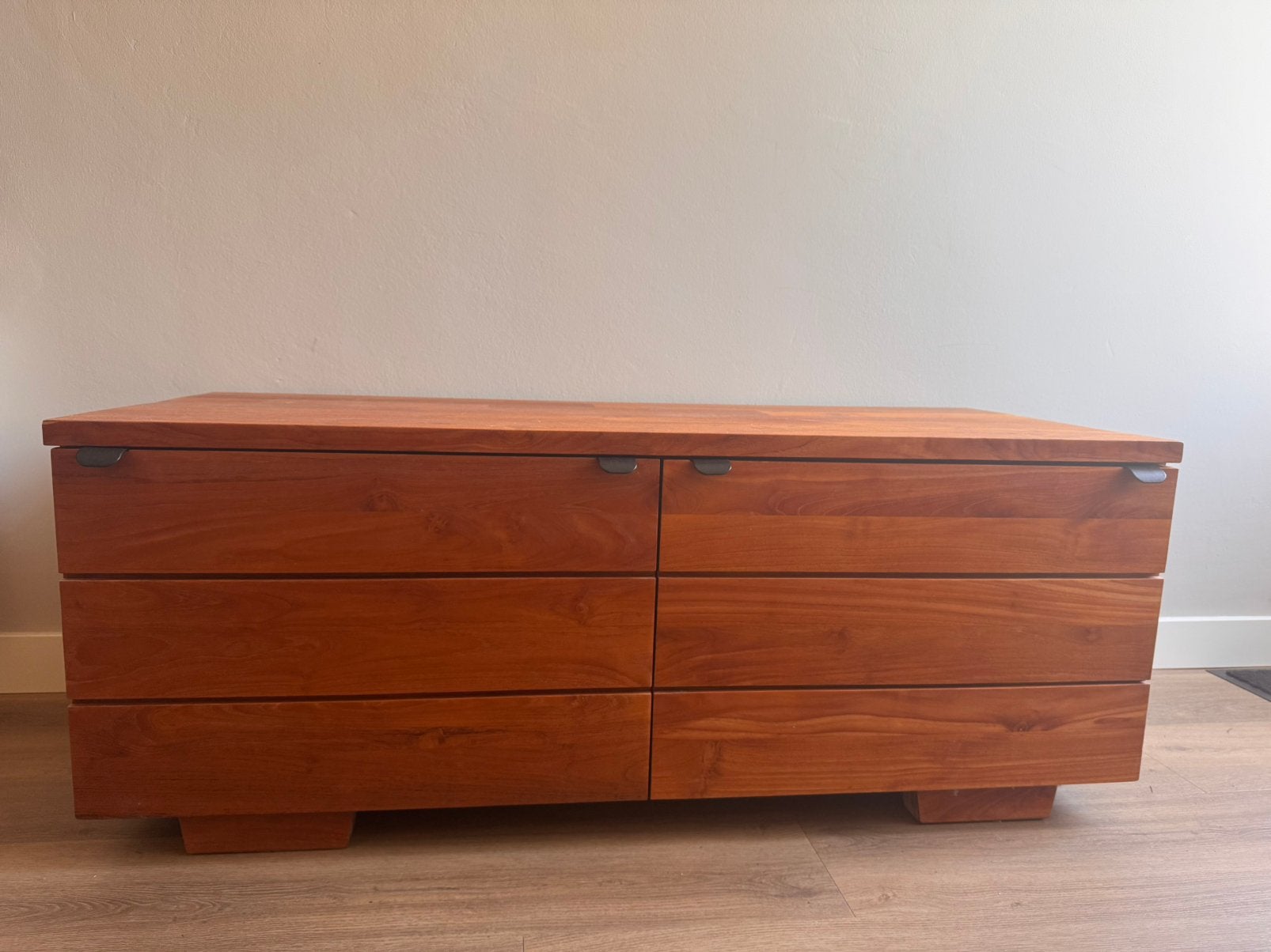 Teakhouten tv meubel, Ophalen