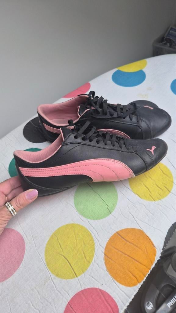 Puma sneakers zwart/roze, maat 38,5 - goede staat, Puma, Zwart, Ophalen of Verzenden, Sneakers of Gympen