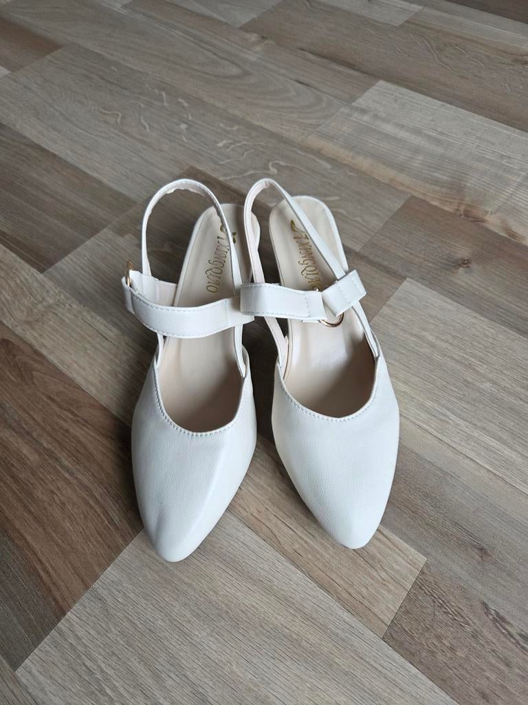 schoenen met lage hak maat 39, Schoenen met lage hakken, XINGQIAO, Wit, Ophalen of Verzenden