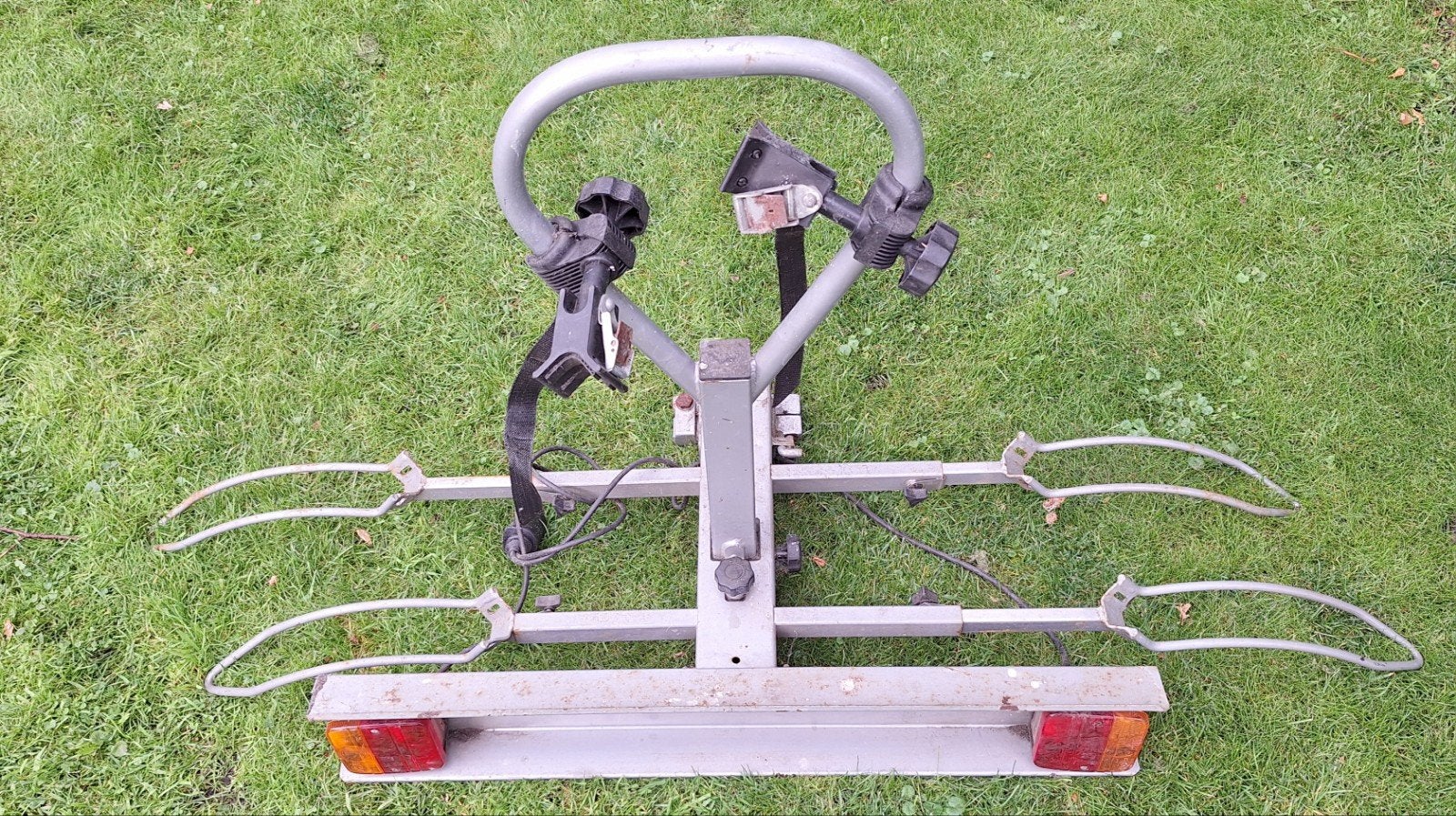 Fietsendrager, Ophalen, 2 fietsen, Gebruikt, Trekhaakdrager