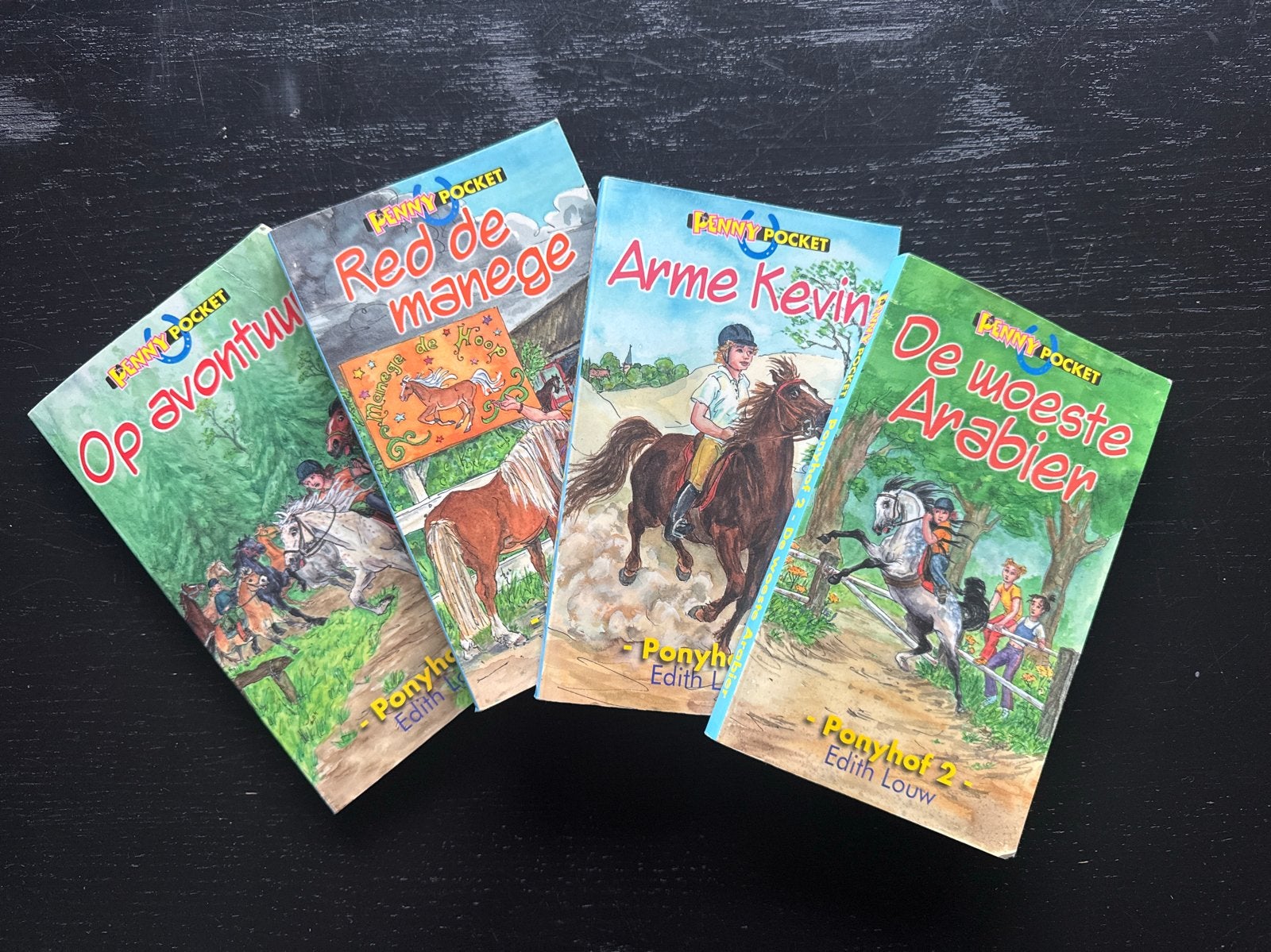 Pony Pocket Boeken - Set van 4 Edith Louw, Ophalen of Verzenden, Gelezen, Fictie algemeen