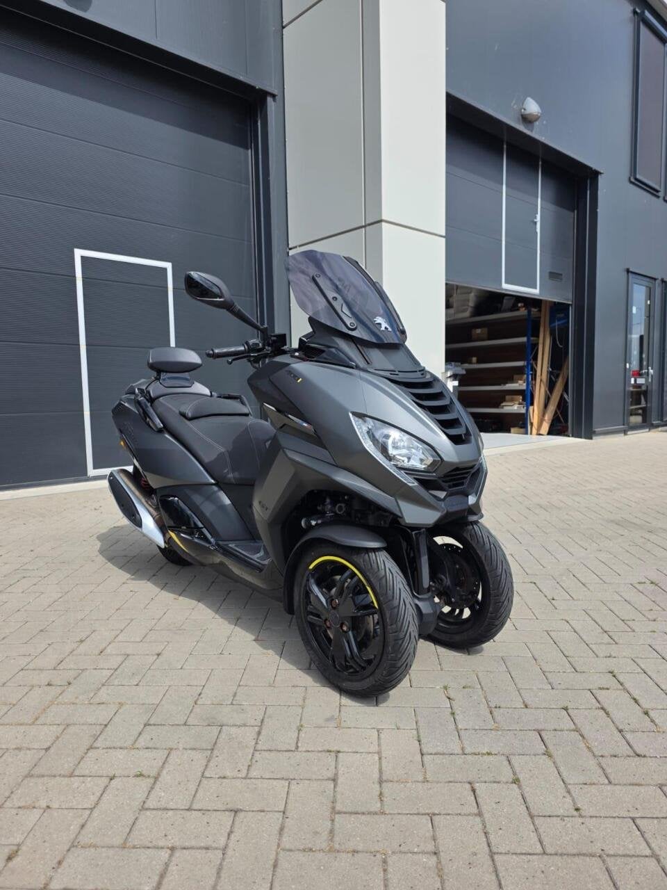 Peugeot Metropolis GT 400, Scooter, Bedrijf, 399 cc, Traction Control
