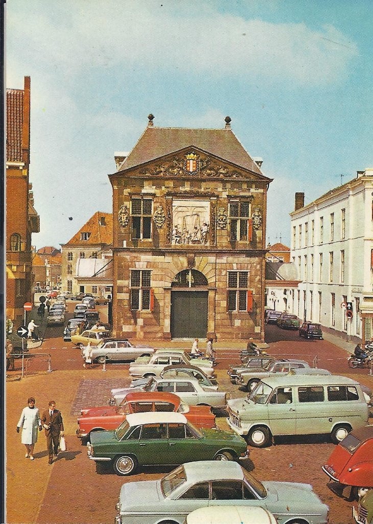 Gouda De Waag gelopen Ansichtkaart ( 7059), Ophalen of Verzenden, 1980 tot heden, Gelopen, Zuid-Holland