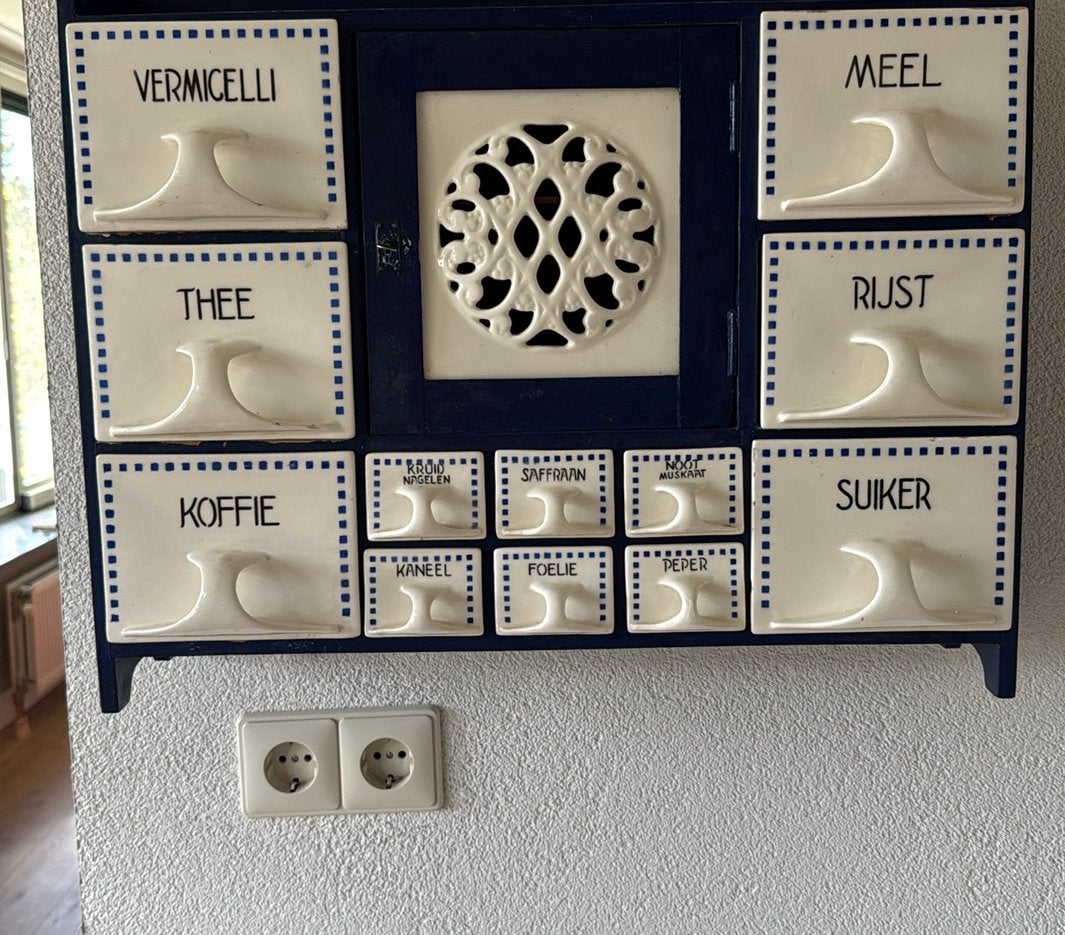 Vintage kruiden kastje, Antiek en Kunst, Ophalen of Verzenden