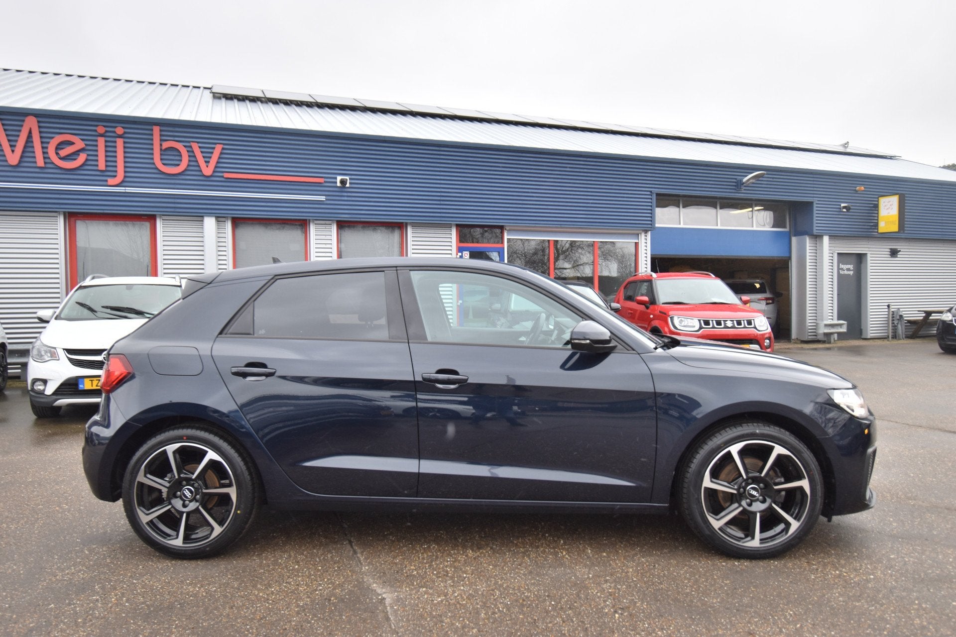 Audi A1 Sportback 30 TFSI Pro Line , AIRCO , LMV17 , PDC A ,, Navigatiesysteem, Stof, Blauw, 49 €/maand