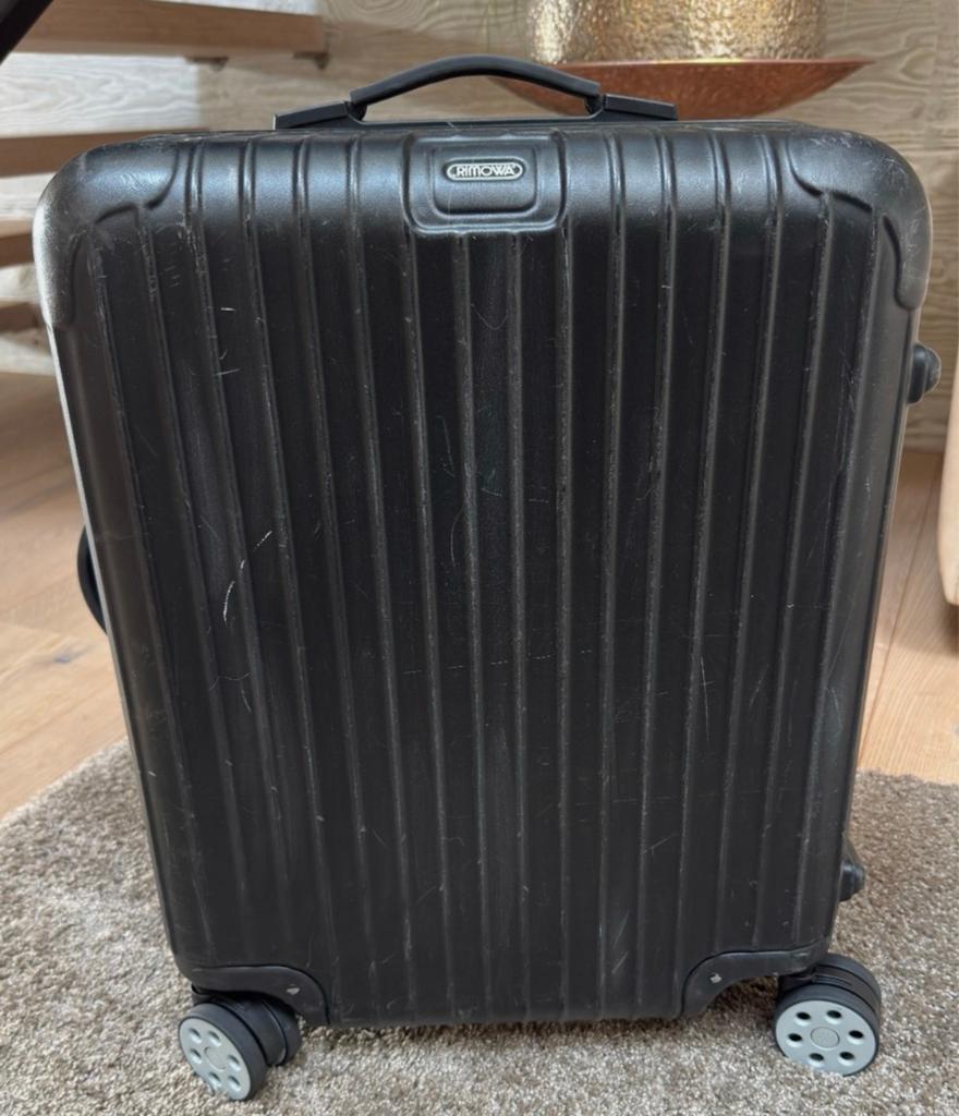 GEZOCHT: RIMOWA cabin plus met grote wielen., Sieraden, Tassen en Uiterlijk, Koffers, Ophalen of Verzenden, Overige materialen