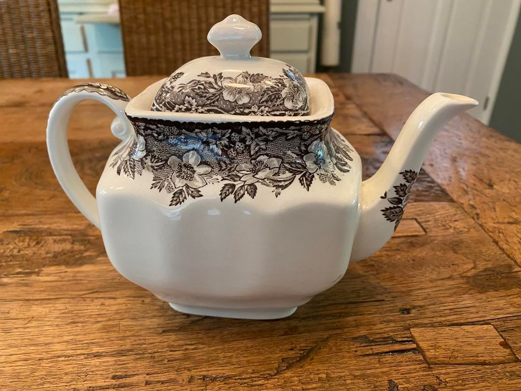 Theepot Enoch wedgewood, Ophalen