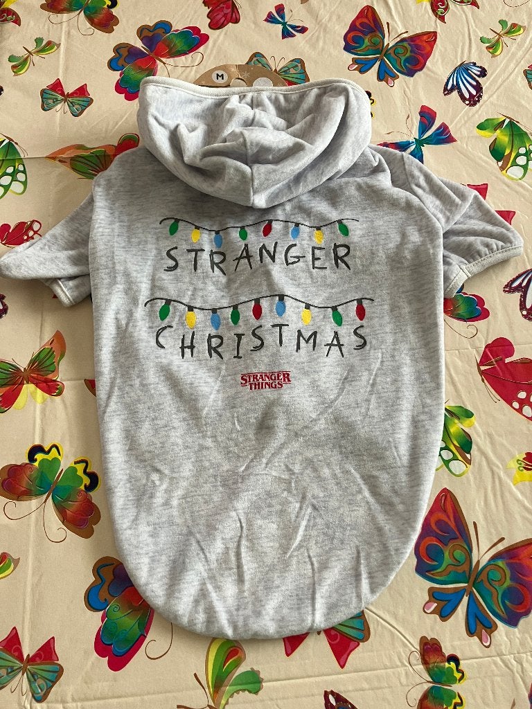Stranger Things honden kerst trui - Maat M ( Nieuw ), Ophalen of Verzenden, Nieuw, Hondentrui