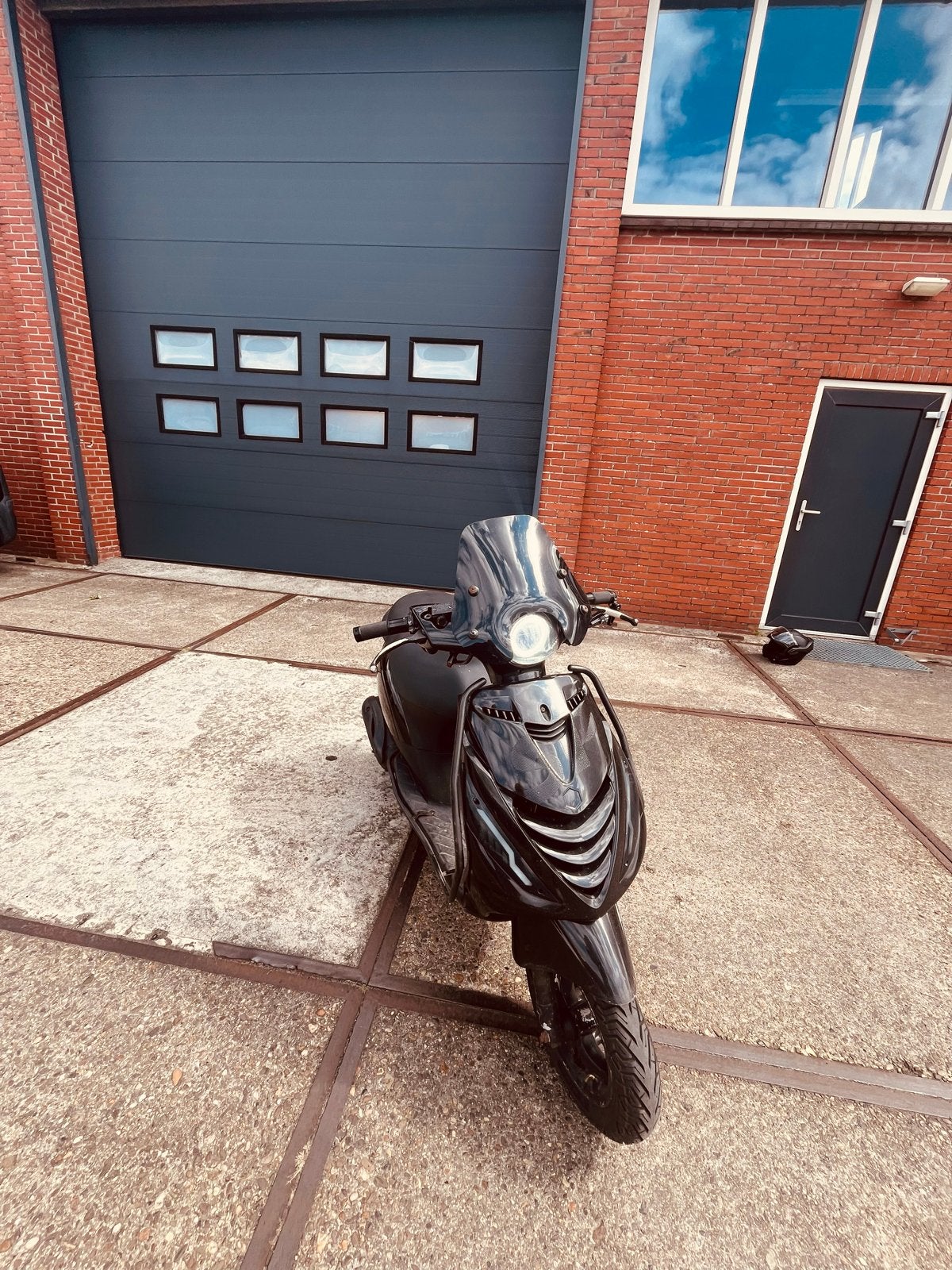 Piaggio Zip 80cc 2010 4T, Fietsen en Brommers, Ophalen, Piaggio, Gebruikt, Benzine