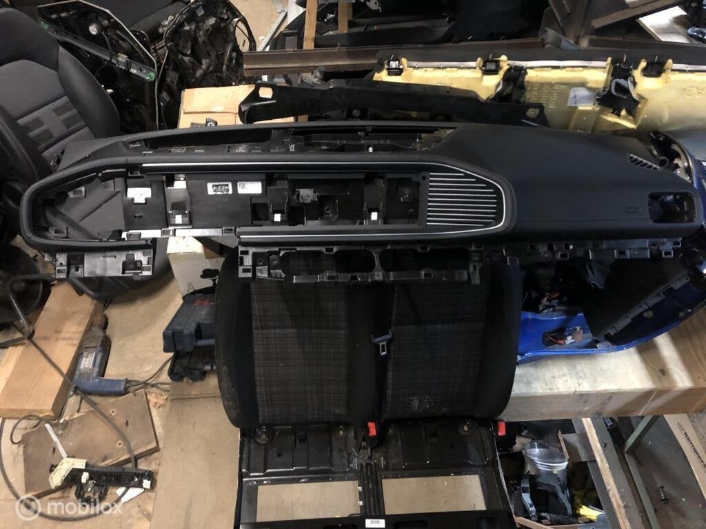 Mercedes GLE-klasse V167 Dashboard NIEUW, Gebruikt, Mercedes-Benz, Ophalen of Verzenden, Mercedes-Benz