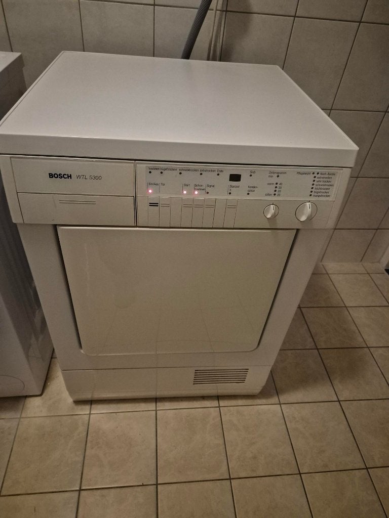GRATIS: Bosch WTL 5400 Condensdroger - Werkt nog uitstekend!, Witgoed en Apparatuur, Ophalen, 6 tot 8 kg, Gebruikt, Voorlader