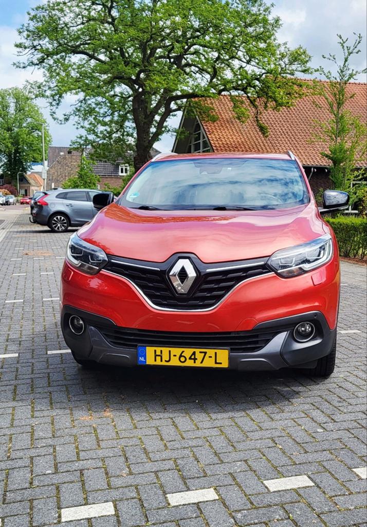 Renault Kadjar 1.2 TCE 2015 Rood, Voorwielaandrijving, Kadjar, 4 cilinders, Leder en Stof