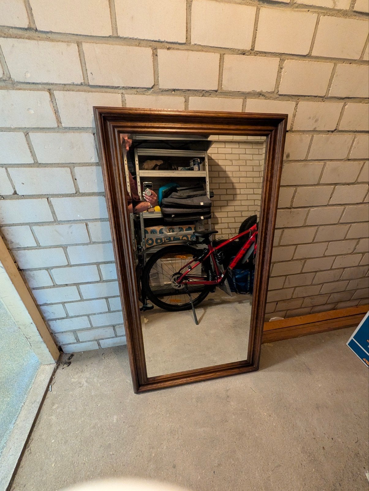 Grote spiegel met houten lijst, Huis en Inrichting, Ophalen, Zo goed als nieuw, 100 tot 125 cm, Minder dan 100 cm