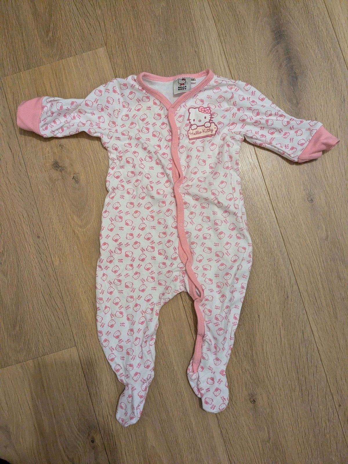 Hello Kitty Romper Maat 68, Ophalen, Gebruikt, Hello Kitty, Meisje