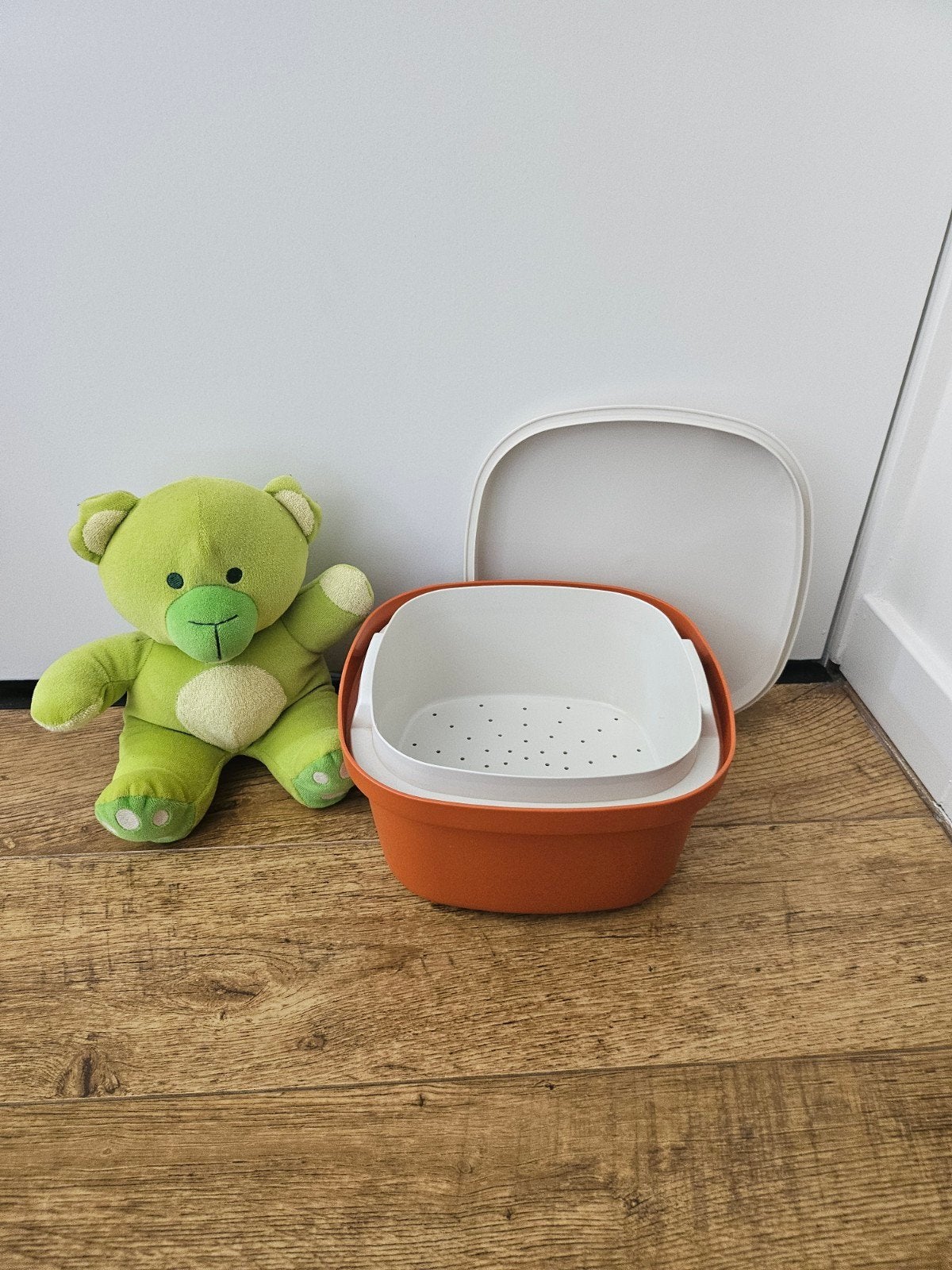 Tupperware retro vintage serveerwonder oranje creme €17,50, Huis en Inrichting, Keuken | Tupperware, Oranje, Ophalen of Verzenden