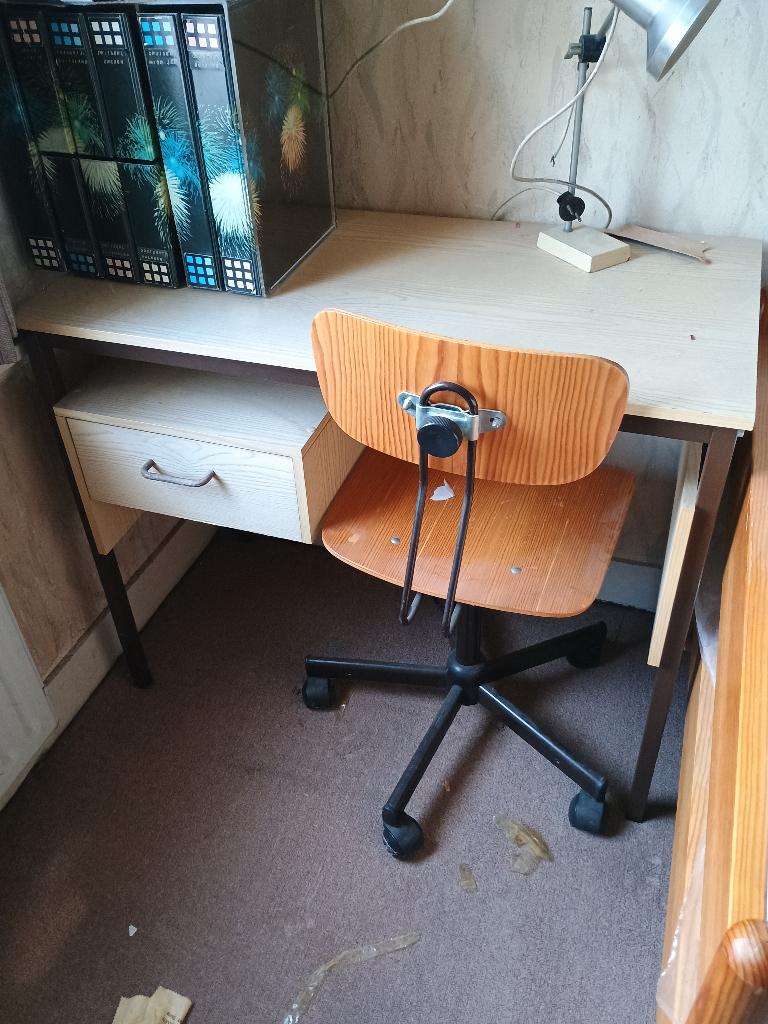 compleet  slaap inrichting, Huis en Inrichting, Kasten | Kledingkasten, Ophalen, Met klep(pen), 50 tot 100 cm, Zo goed als nieuw