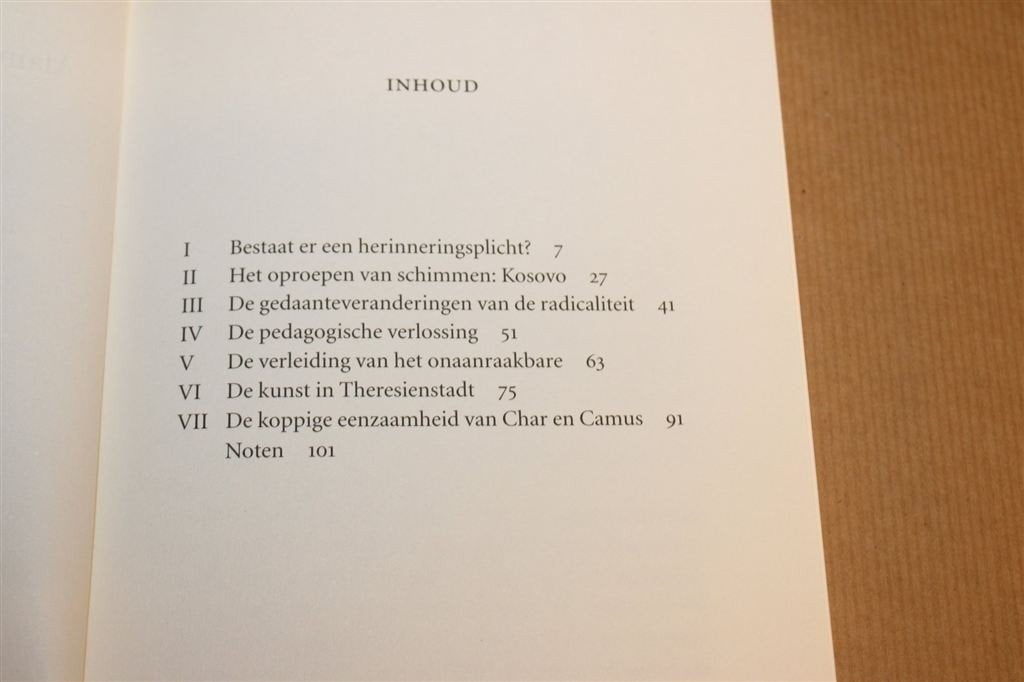 Een Stem van de Overkant — Finkielkraut, Holocaust Essays, Ophalen of Verzenden, Zo goed als nieuw