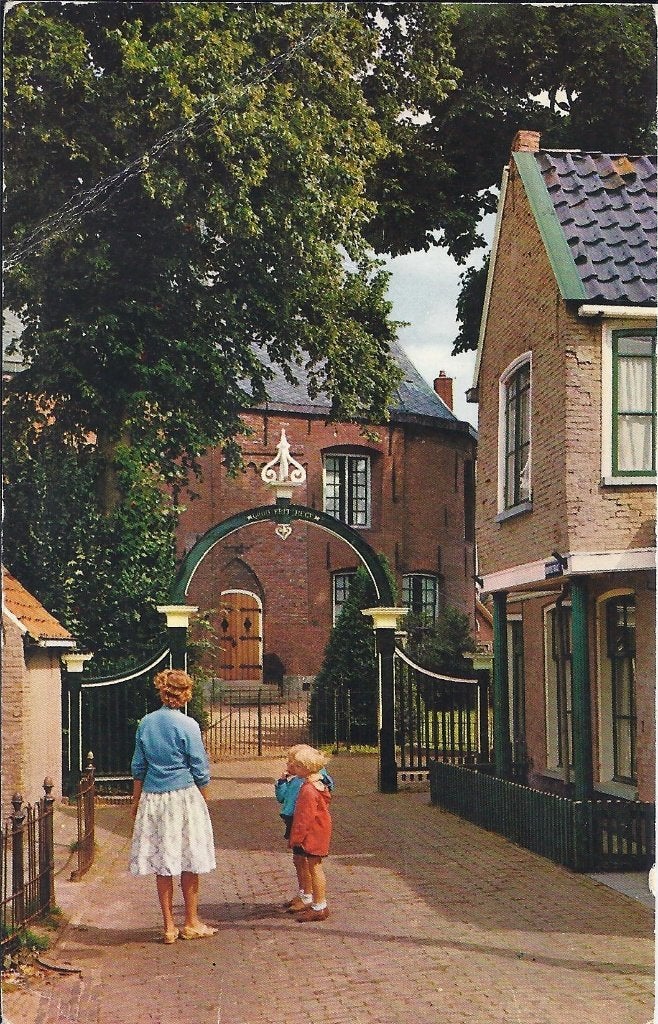 Sus11 gelopen oude ansichtkaart grouw de poarte, Ophalen of Verzenden, 1960 tot 1980, Gelopen