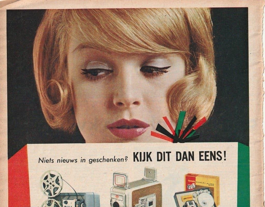 Retro reclame 1960 Kodak geschenken camera & filmprojector, Verzenden, Overige typen