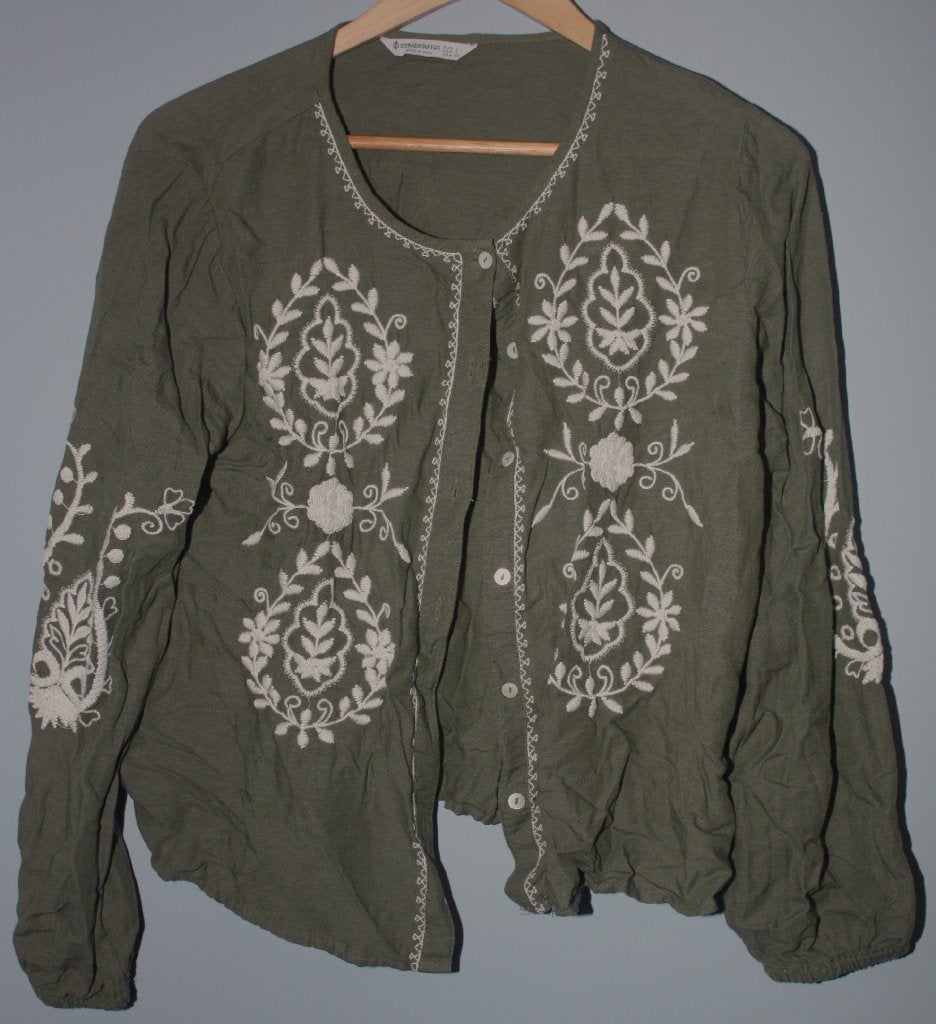 Nieuwe geborduurde groene bloes Stradivarius mt L, Maat 42/44 (L), Nieuw, Ophalen of Verzenden, Stradivarius