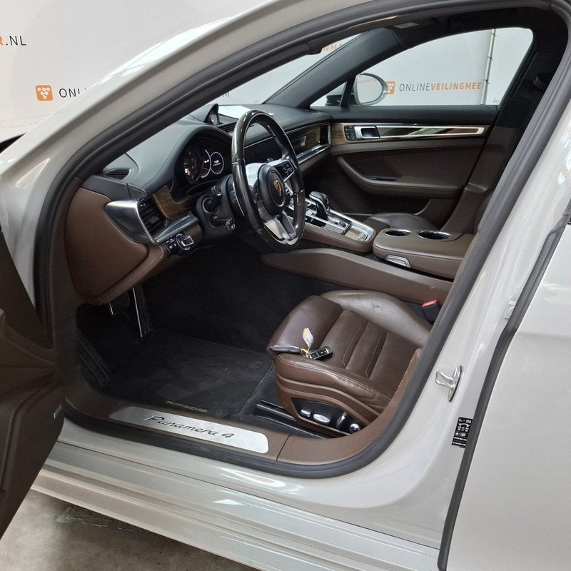 Porsche Panamera 2.9 4 E-Hybrid Pano Luxe, Auto's, Porsche, Automaat, 14 kWh, Gebruikt, Euro 6