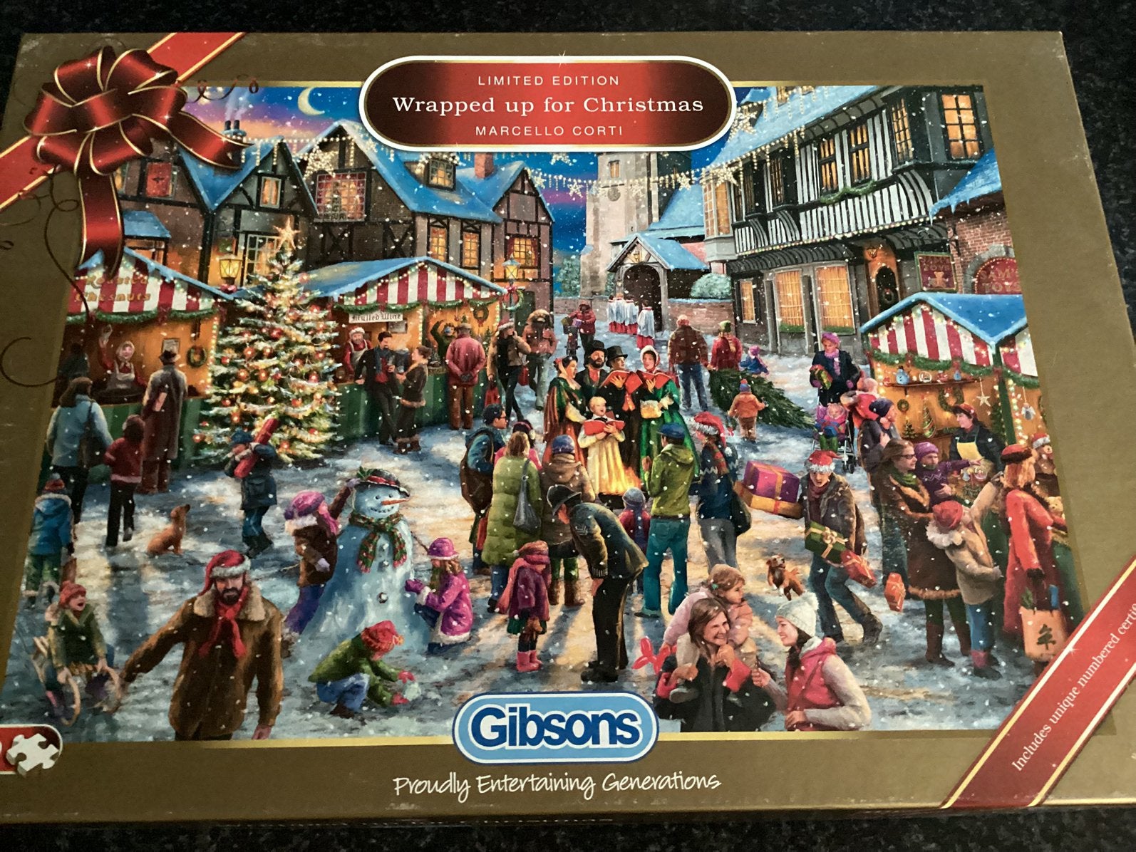 Gibsons puzzel Wrapped up for Christmas Limited Edition 2017, Ophalen of Verzenden, 500 t/m 1500 stukjes, Zo goed als nieuw, Legpuzzel