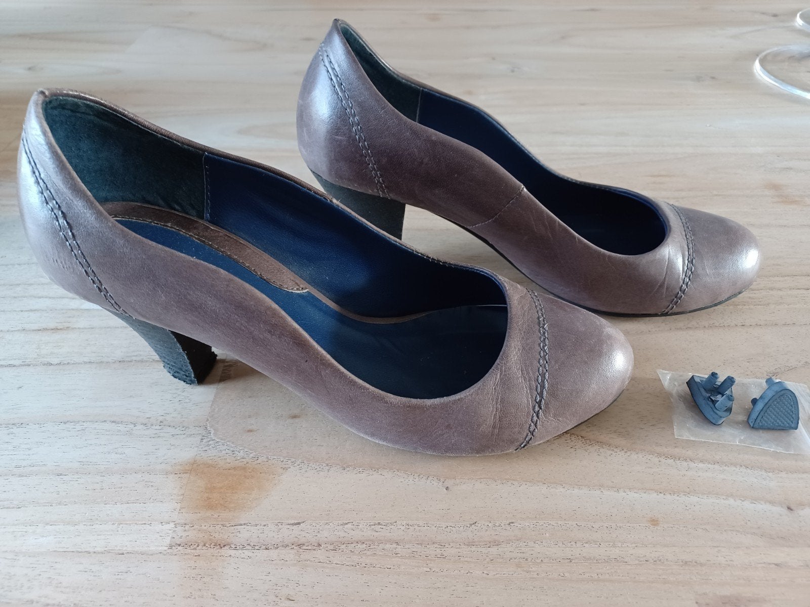 Bruine/grijs/paarse pumps - Maat 38, Pumps, Bruin, Ophalen of Verzenden, Onbekend