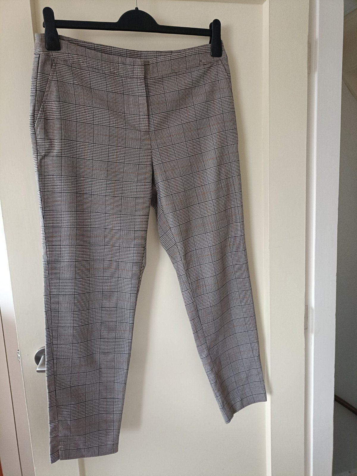BEIGE GERUITE BROEK, Kleding | Dames, Maat 38/40 (M), Ophalen of Verzenden, Zo goed als nieuw, Lang