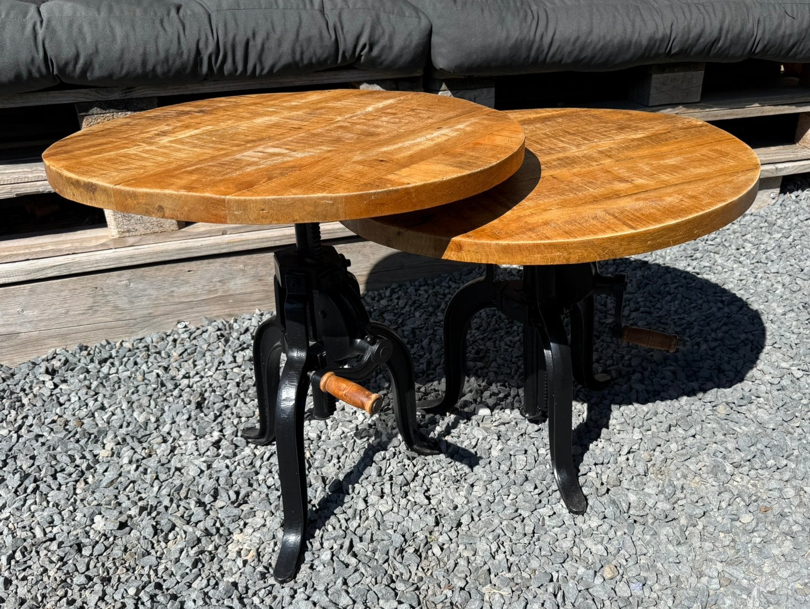 2x industriële mangohouten/gietijzeren crank/salontafels, Huis en Inrichting, Ophalen, 50 tot 100 cm, Rond, 50 tot 100 cm