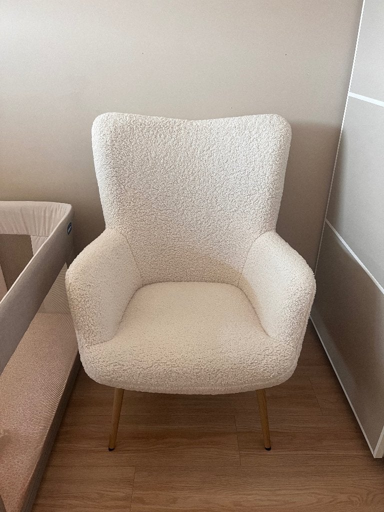 Fijne zachte stoel, Huis en Inrichting, Stoelen, Ophalen, Gebruikt, Wit, Eén
