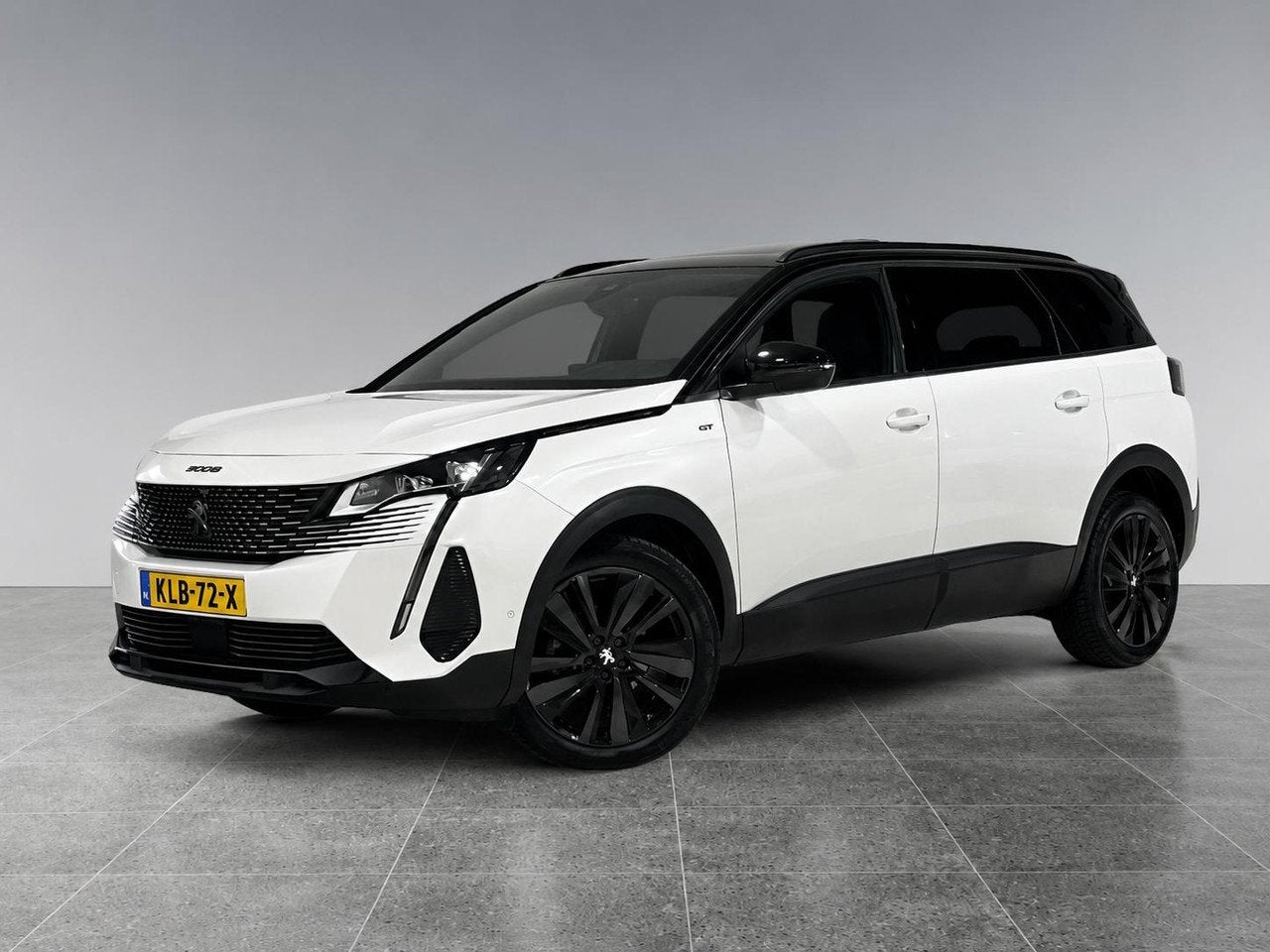 Peugeot 5008 GT Pack Business 1.6 Turbo 180pk EAT8 | FOCAL H, Automaat, Dealer onderhouden, Gebruikt, 4 cilinders