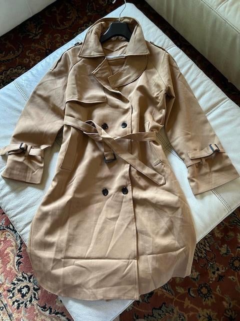 trenchcoat maat M, Kleding | Dames, Maat 38/40 (M), Beige, Nieuw, Ophalen of Verzenden