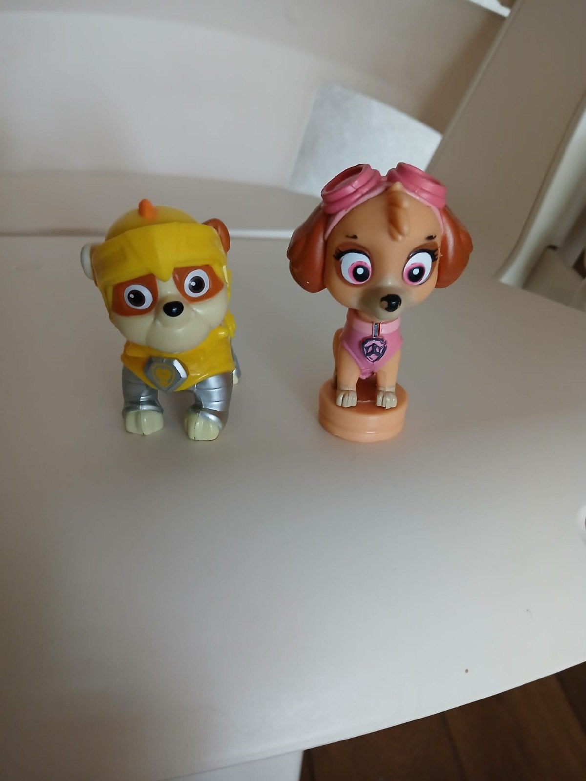 Paw Patrol poppetjes 2 stuks., Ophalen of Verzenden, Zo goed als nieuw