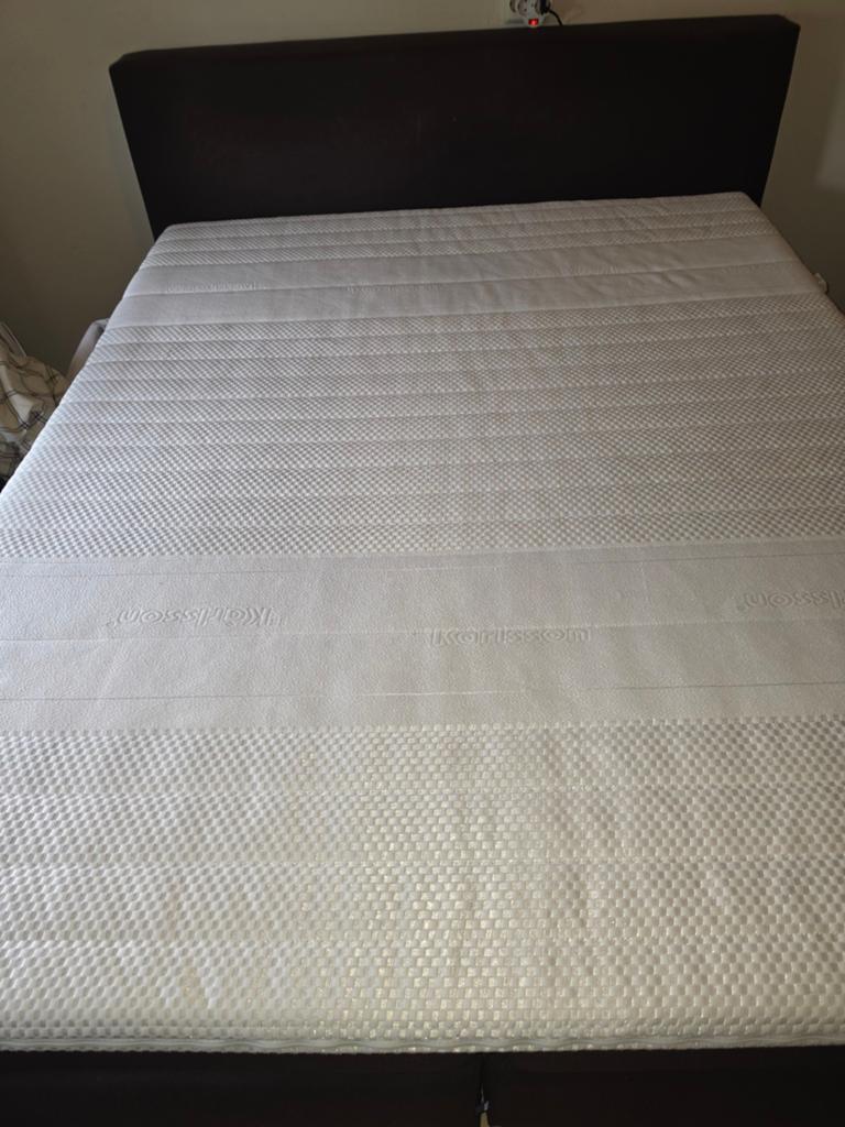 Boxspring Karlsson met topper  Karlsson, Ophalen of Verzenden