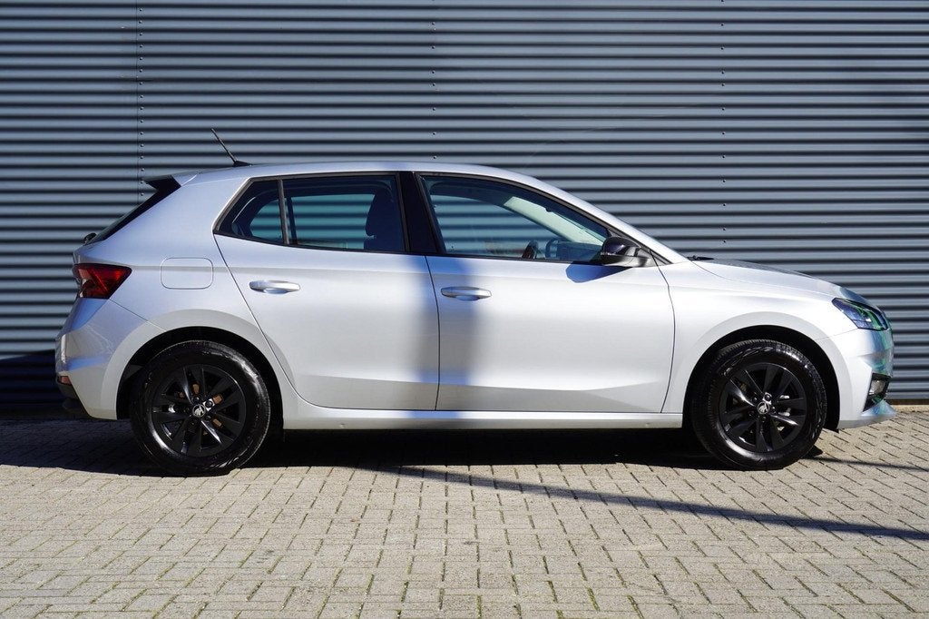 Skoda Fabia 1.0 TSI 95pk Business Edition | Stoelverwarming, Voorwielaandrijving, 12 maanden, Stof, Gebruikt
