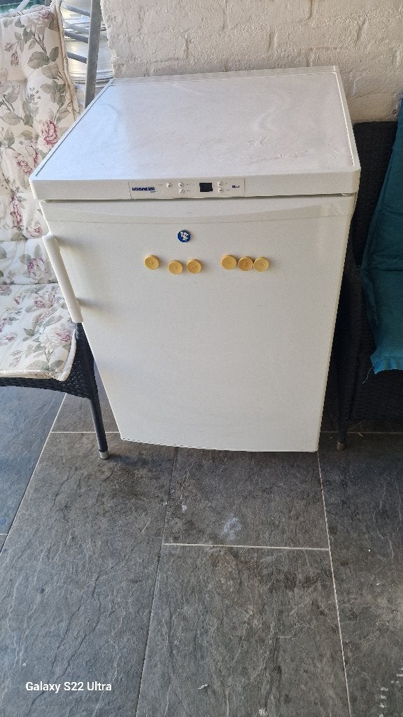 Tafel diepvries, Witgoed en Apparatuur, Zo goed als nieuw, Energieklasse A of zuiniger, Ophalen, Vrieskast