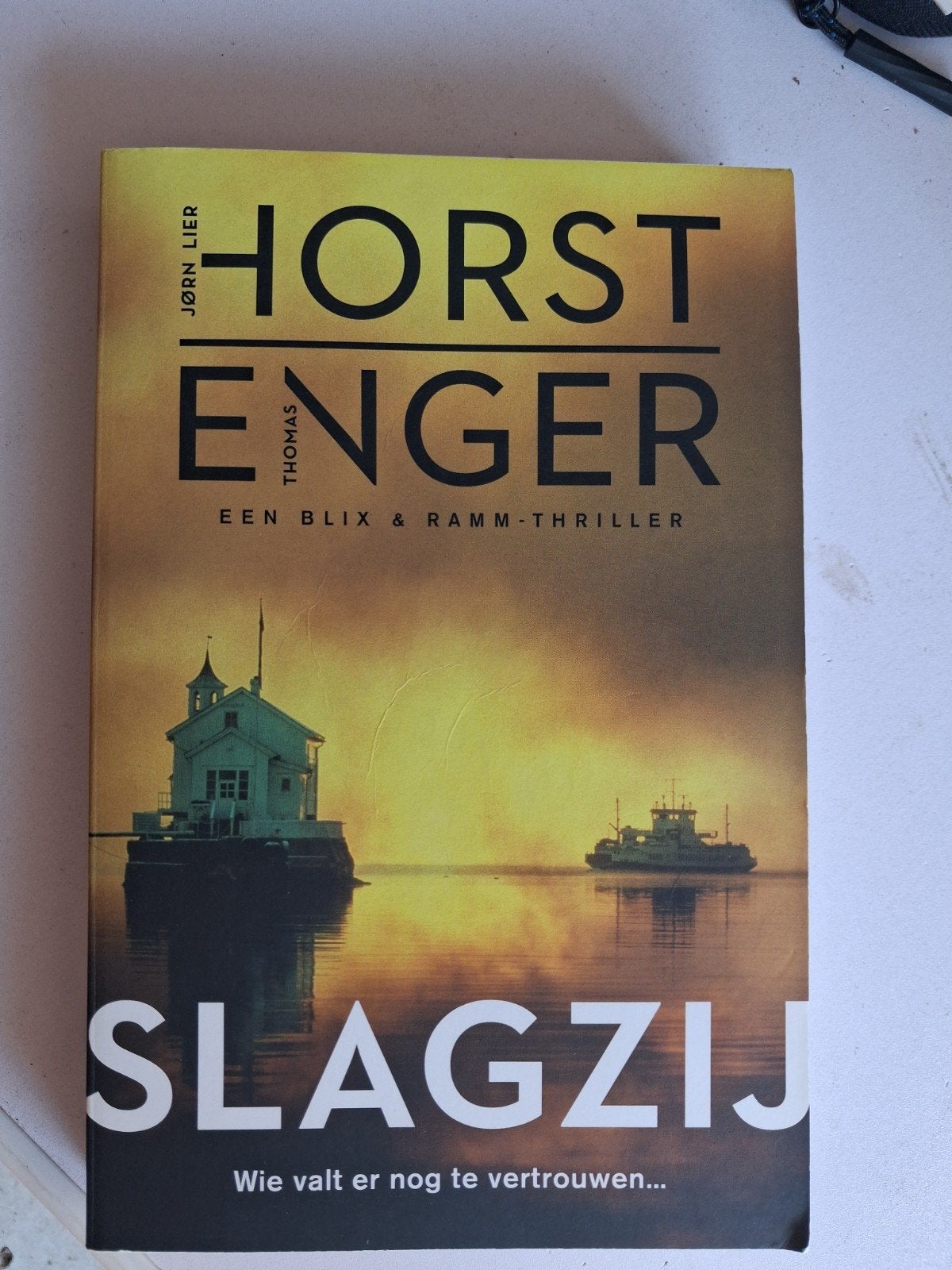 Horst Enger - Slagzij, Gelezen, Scandinavië, Ophalen of Verzenden, Horst Enger