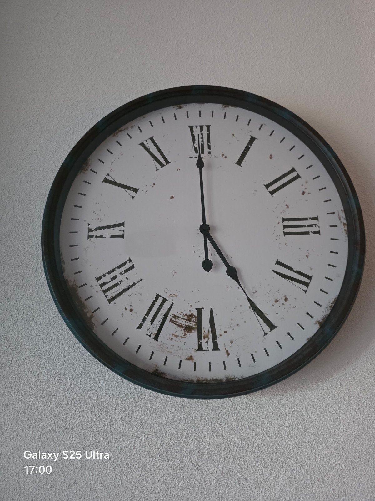 Grote wandklok met Romeinse cijfers - Vintage stijl, Vintage, Analoog, Werkt op batterijen, Ophalen of Verzenden