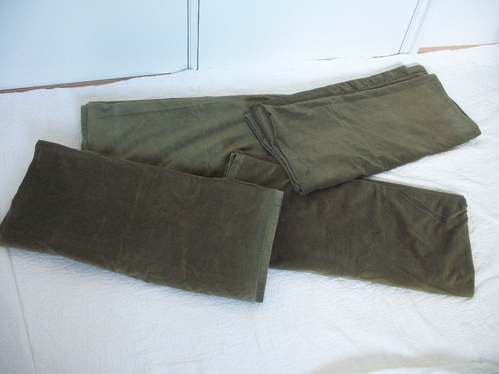 4x Gordijn Groen Fluweel - 136 x 255 cm hoog - p.stuk, Gebruikt, Overige merken, 500 cm, Fluweel