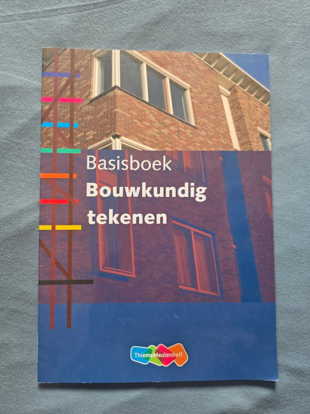 Basisboek Bouwkundig tekenen - ThiemeMeulenhoff, Ophalen of Verzenden, Zo goed als nieuw, Bouwkunde, Ing. E.J.L. Cornel, ing. M.W.R. Salden
