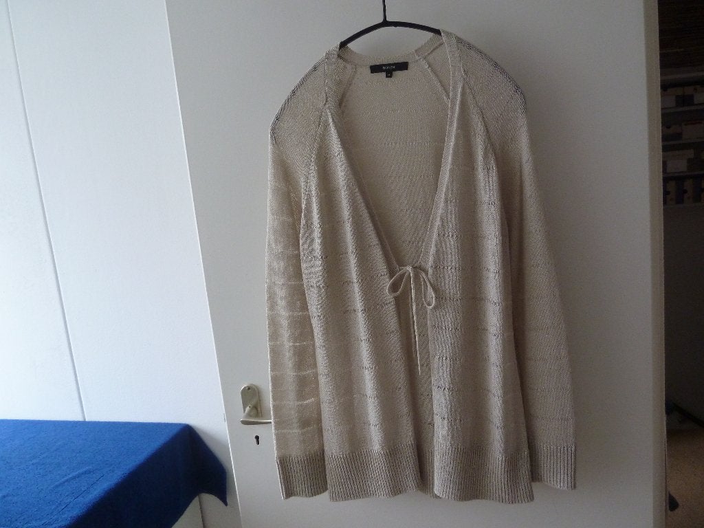 Bonita beige zomer vest mt M nog splinternieuw, Ophalen of Verzenden, Nieuw, Beige