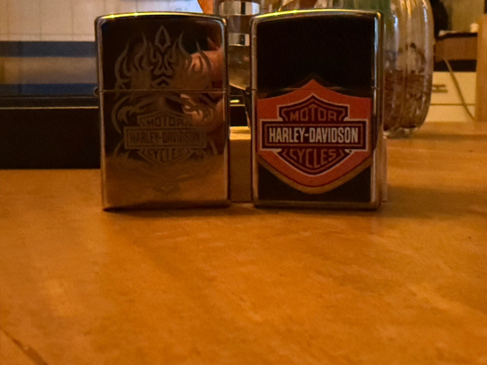 Harley-Davidson Zippo aanstekers - Set van 2, Verzamelen, Ophalen of Verzenden, Gebruikt, Aansteker