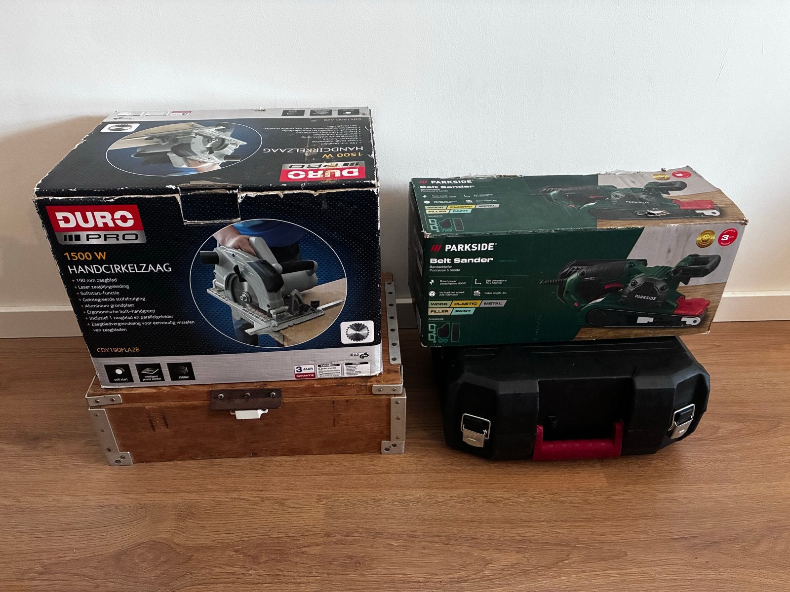 Cirkelzaag, Boormachine, Schuurmachine & Bandschuurmachine, Cirkelzaag, 70 mm of meer, Ophalen of Verzenden, Zo goed als nieuw
