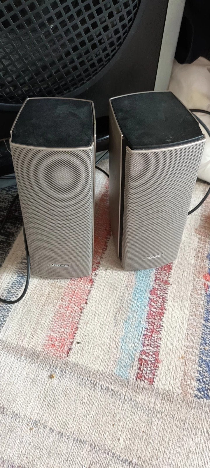 Bose speakers met volumeknop en telefoonbediening, Stereo speakers, Gebruikt, Ophalen of Verzenden, Afstandsbediening