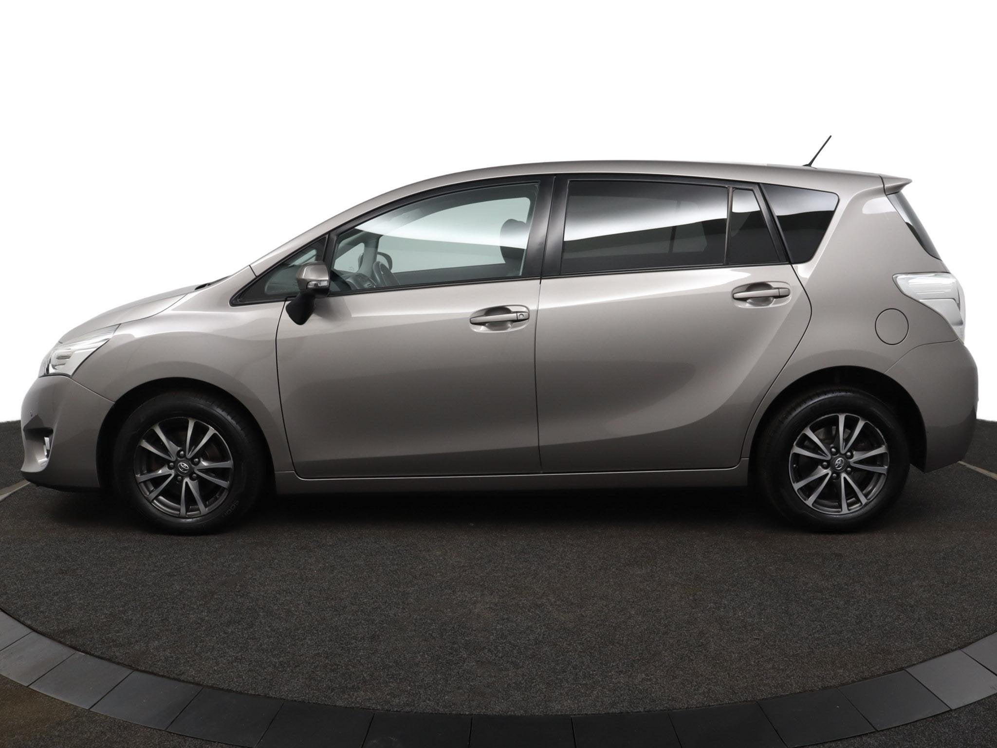 Toyota Verso 1.8 VVT-i Business Limited | Automaat | Panoram, Auto's, Toyota, 12 maanden, Gebruikt, Euro 6, 4 cilinders