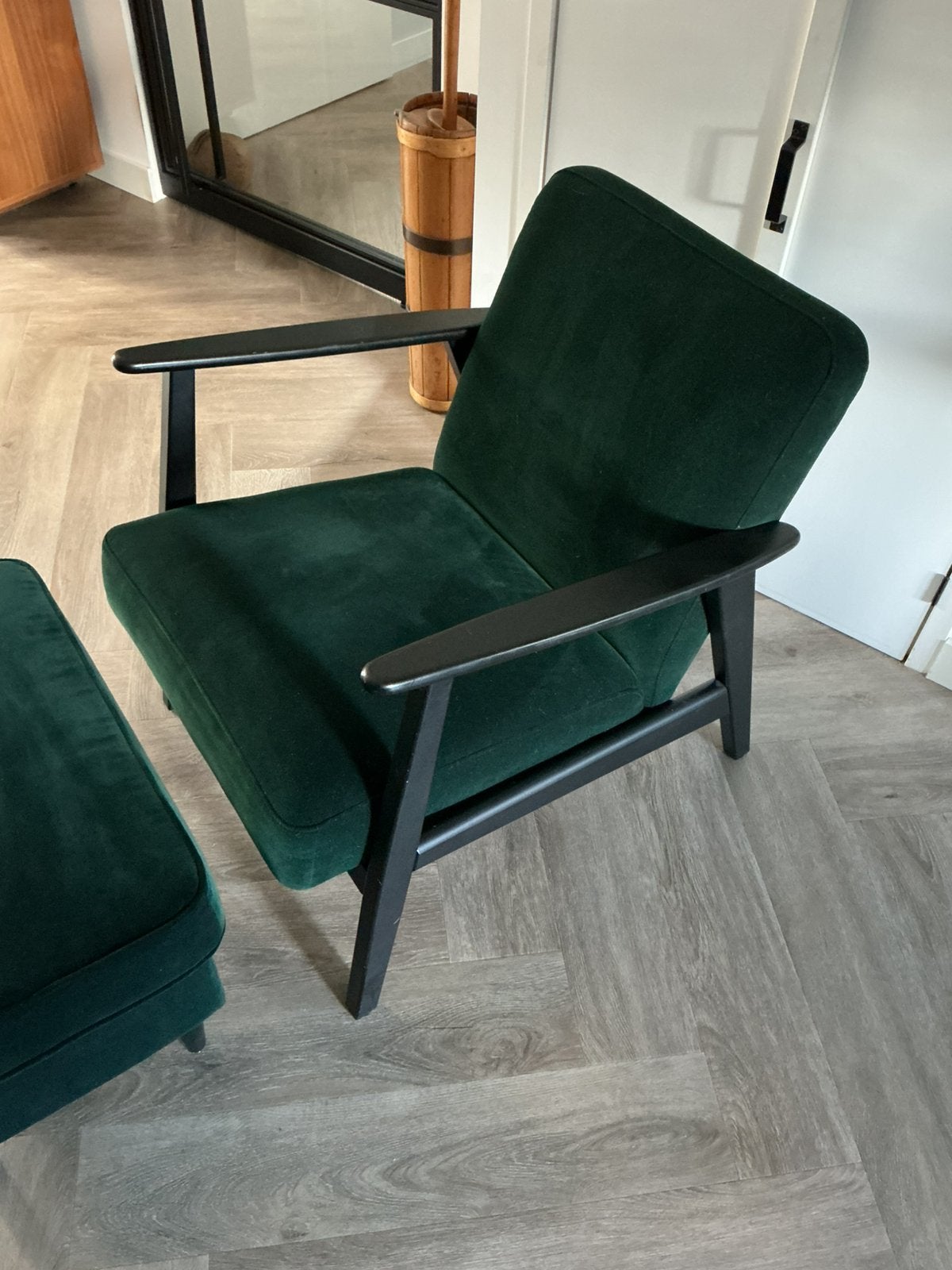 EKANASET met voetenbank, Huis en Inrichting, Fauteuils, Ophalen