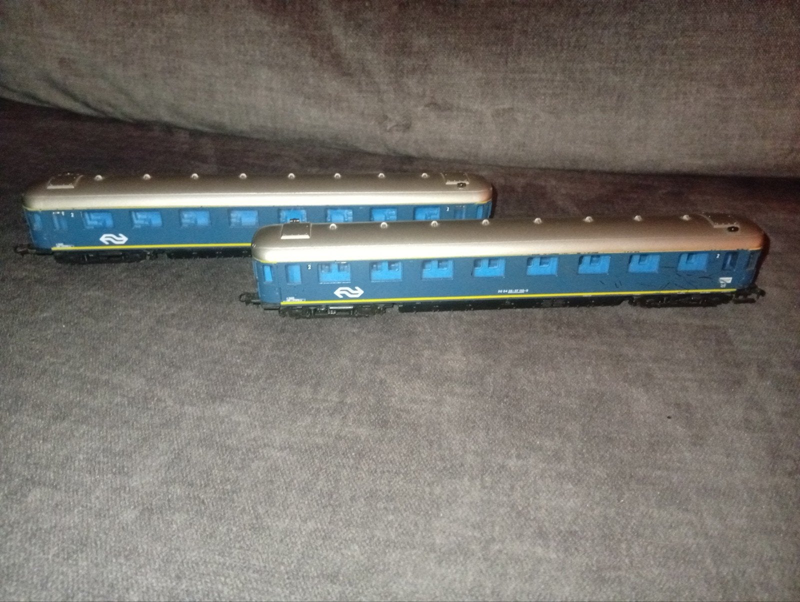 Fleischmann NS Intercity Rijtuigen (2 stuks), Gebruikt, Gelijkstroom, Fleischmann, Wagon